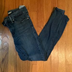 Levi’s 311 Shaping Skinny